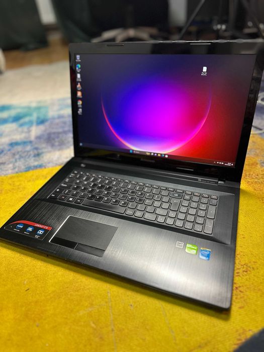 lenovo z70-80, core i5 gen 5, ram 16 gb, 2gb video 840m, 512ssd