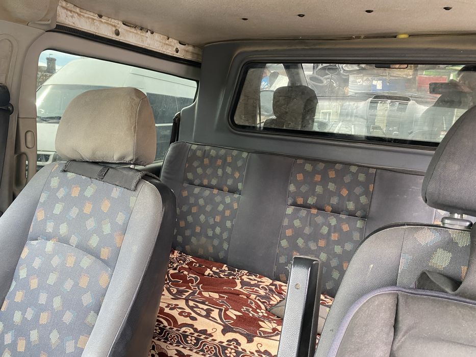 Piese Mercedes Vito motor 2.2 66kw 6+1 trepte cod 646.983983