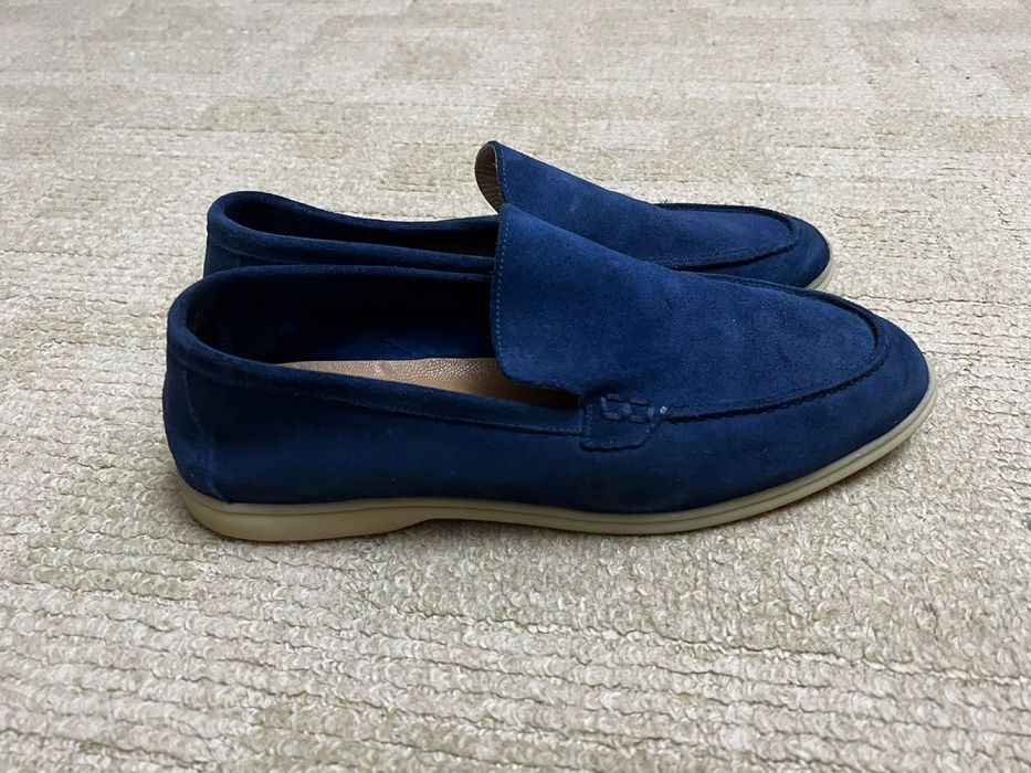 Кроссовки бутсы