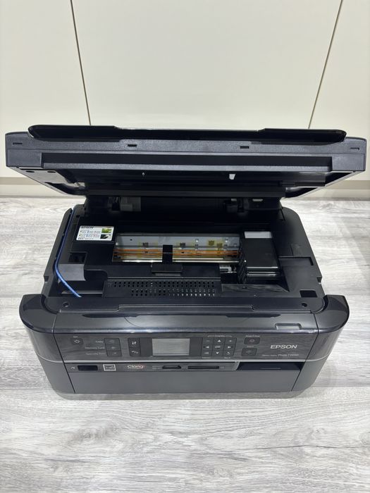 Продается б/у МФУ Epson Stylus Photo TX650