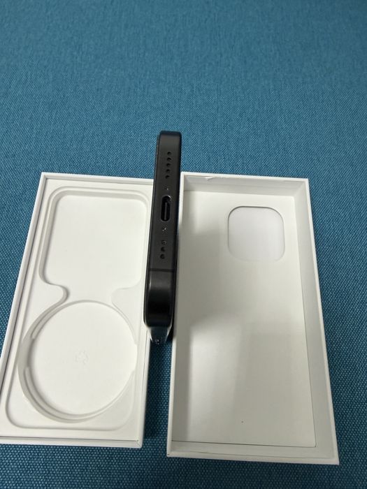 Iphone 15 PRO Black Titanium , 256 Gb