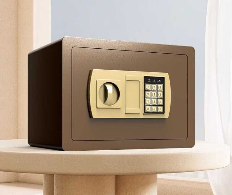 Seyf mini paroli va qulufli buladi arzonga va nalichida bor\Мини сейф