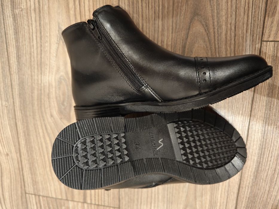 Ботинки натуралка мальчик 34р