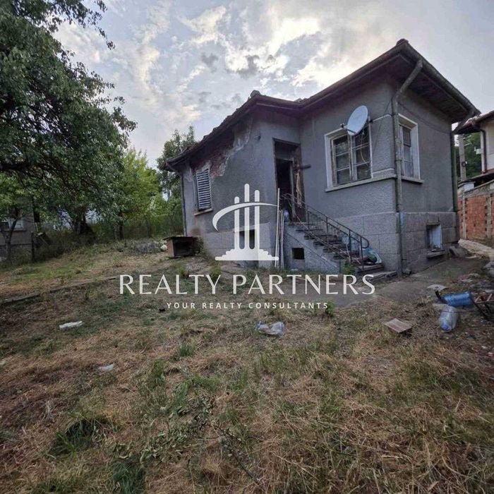 Продава КЪЩА – кв. Табана, гр. Перник