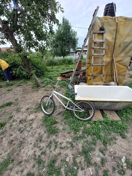 Продам велосипед BMX
