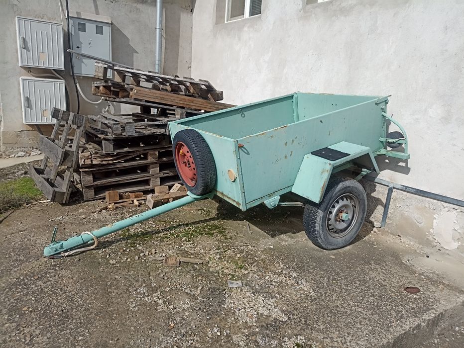 Ремарке за автомобил