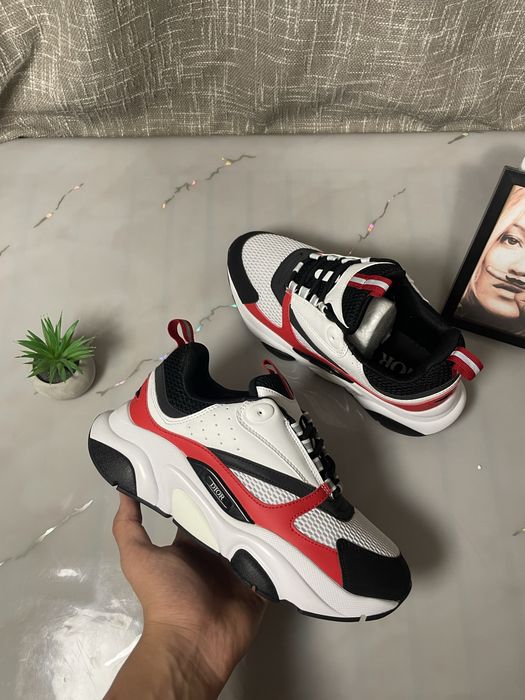 Dior b22 noi nouti