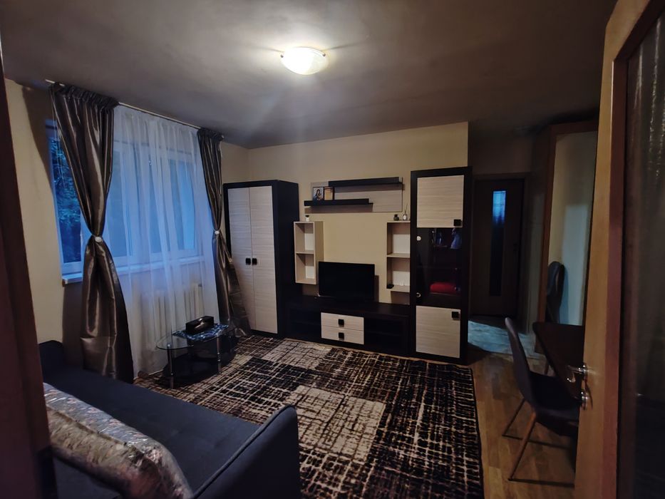 Vând apartament cu 2 camere pe strada Constantin Brâncuși (Gheorgheni)
