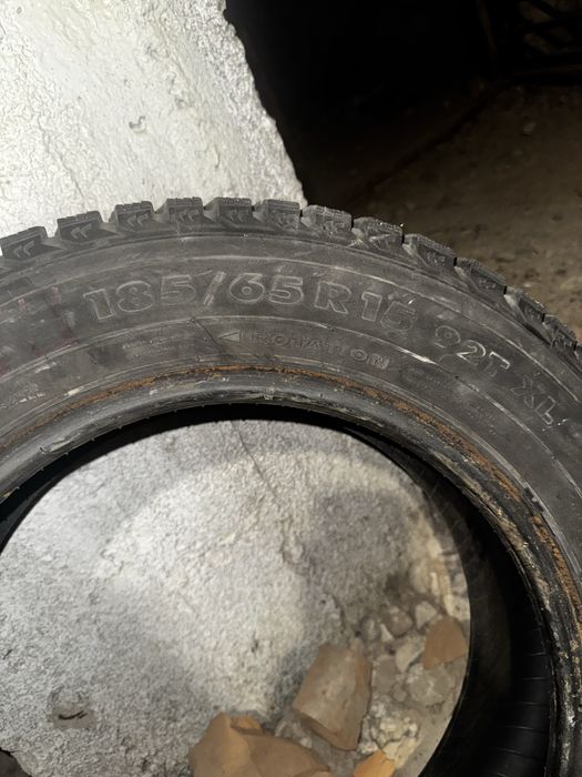 Продам рабочие зимние шины