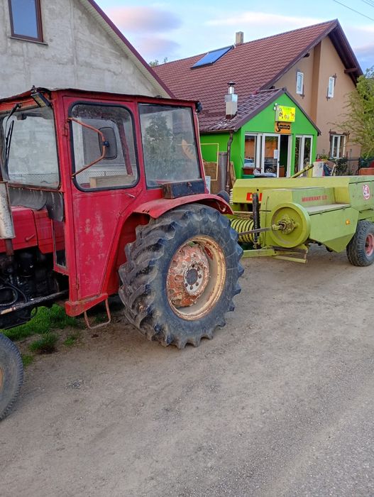 Vând tractor u445