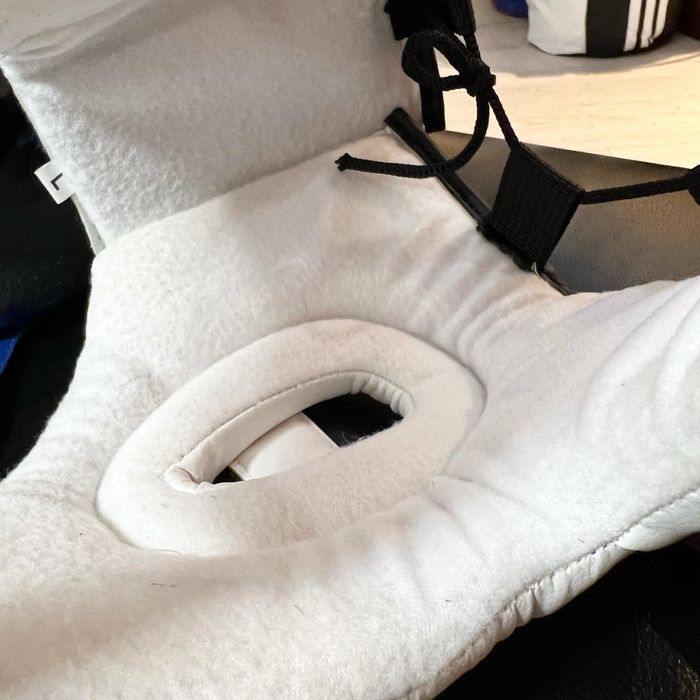 Шлем для бокса или каратэ