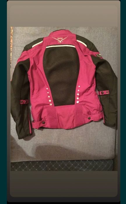 Мотокуртка женская