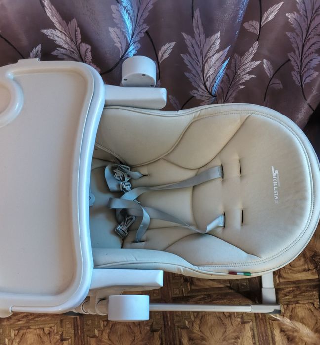 Продам стульчик для кормления