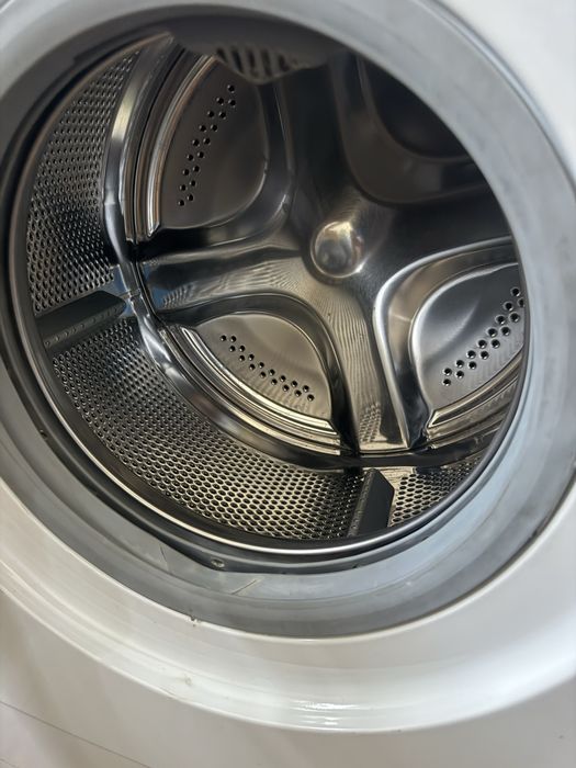 Стиральная машина 7kg Electrolux