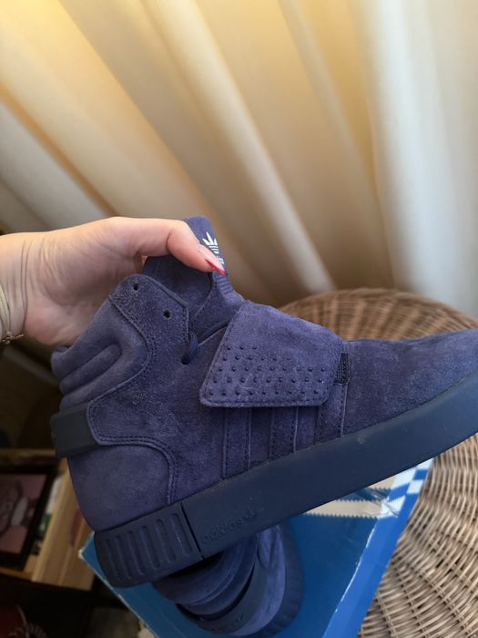 Adidas Invader Tubular din piele intoarsa