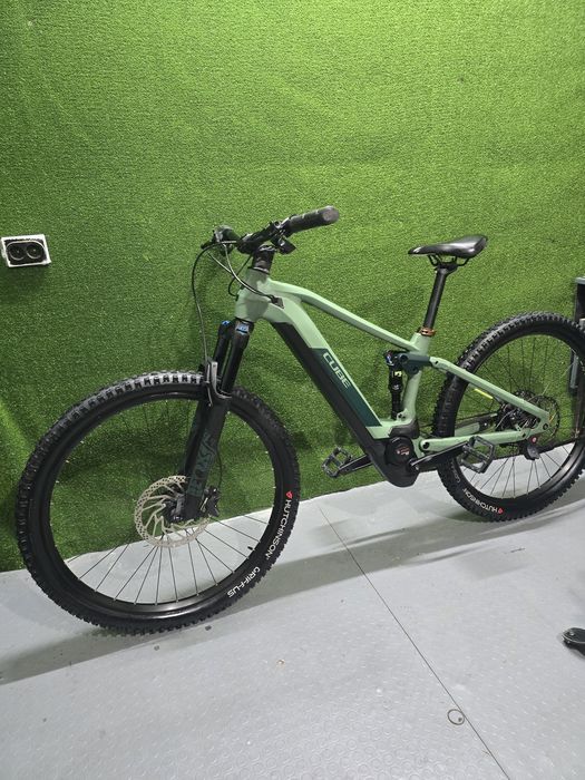 електрически планински велосипед с пълно окачване (e-MTB Fully)  CUBE Stereo Hybrid bosch performance line cx