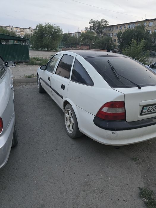 Срочно Продам Опель вектра б