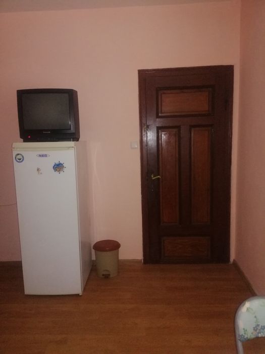 Дава се под наем  в Шумен, Математическа гимназия - 16 кв.м за 71.4 € - Снимка #5