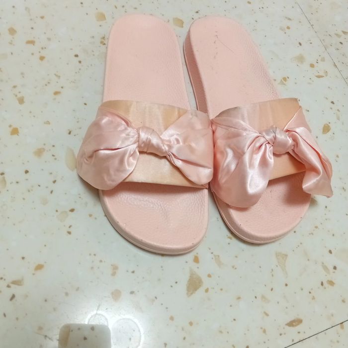 Papuci roz dama  noi