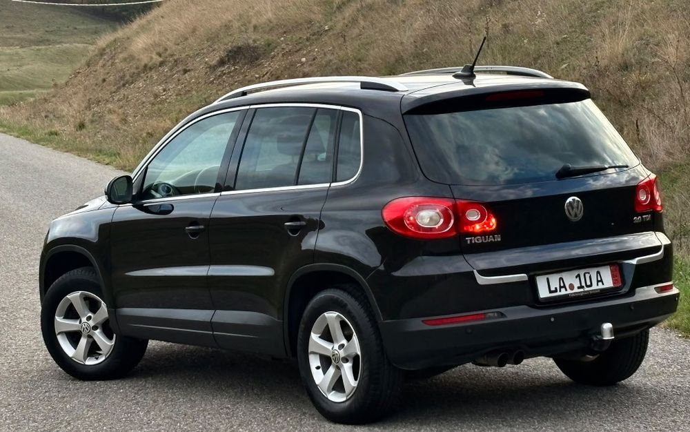 Vw Tiguan 2.0 TDI 140 c.p CBAB 2009 4 × 4 [ 4 Motion ]