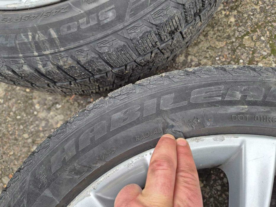 19" BWM джанти с гуми, 3+1, 15 спици.