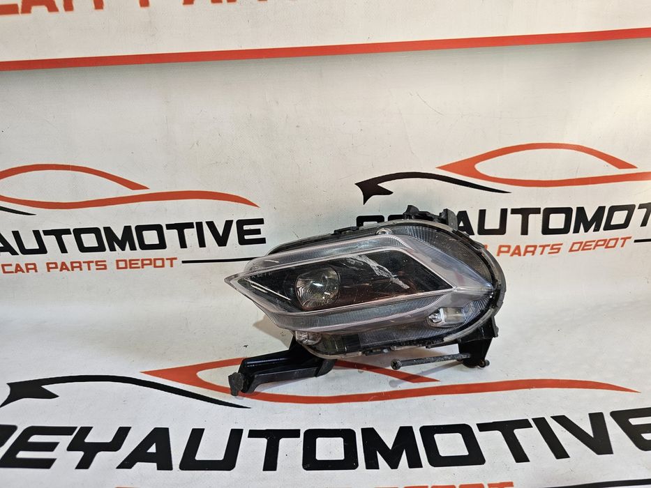 Proiector led stanga Hyundai Santa Fe dupa 2019 cod 92201S1110