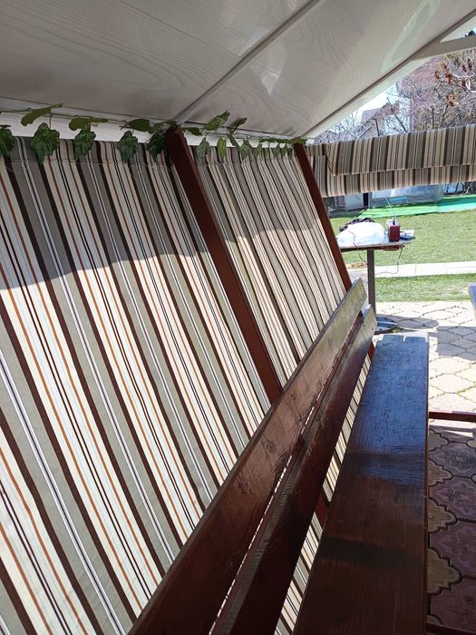 Pavilion de gradina cu 12 locuri