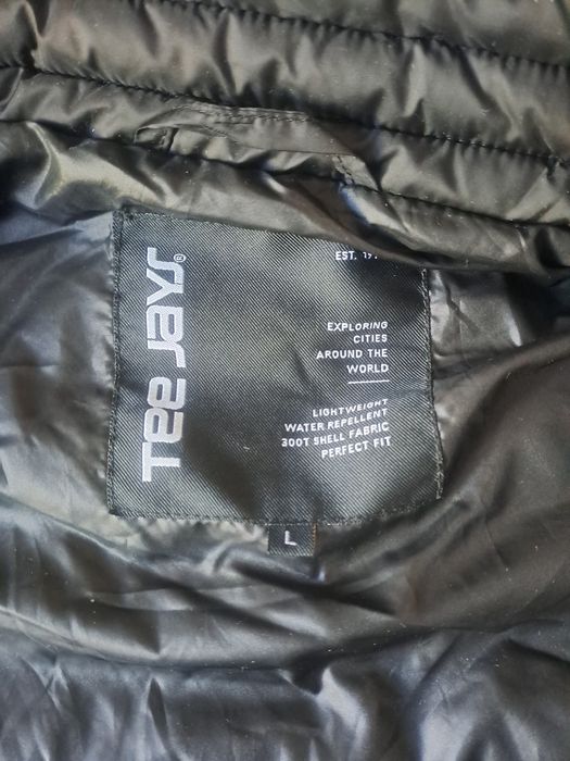 Vesta geaca neagra