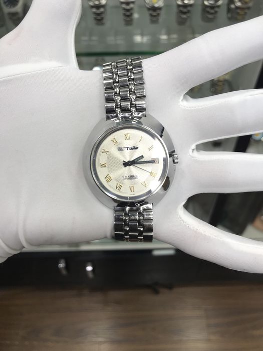 Мактайм ва луч соати сотилади