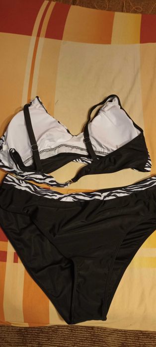 Макси дамски бански