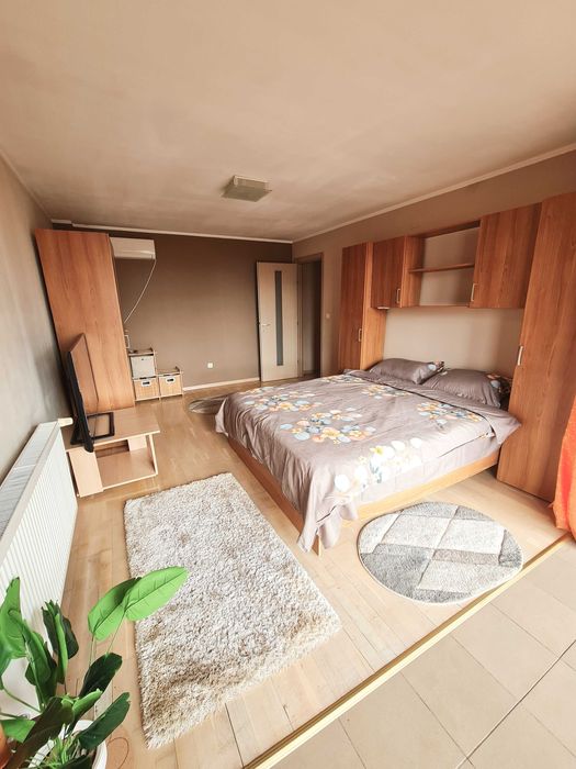 Penthouse spațios de închiriat | 80 mp | 2 băi | Dressing | 2 balcoane | Zona Timocului - Badea Cârțan