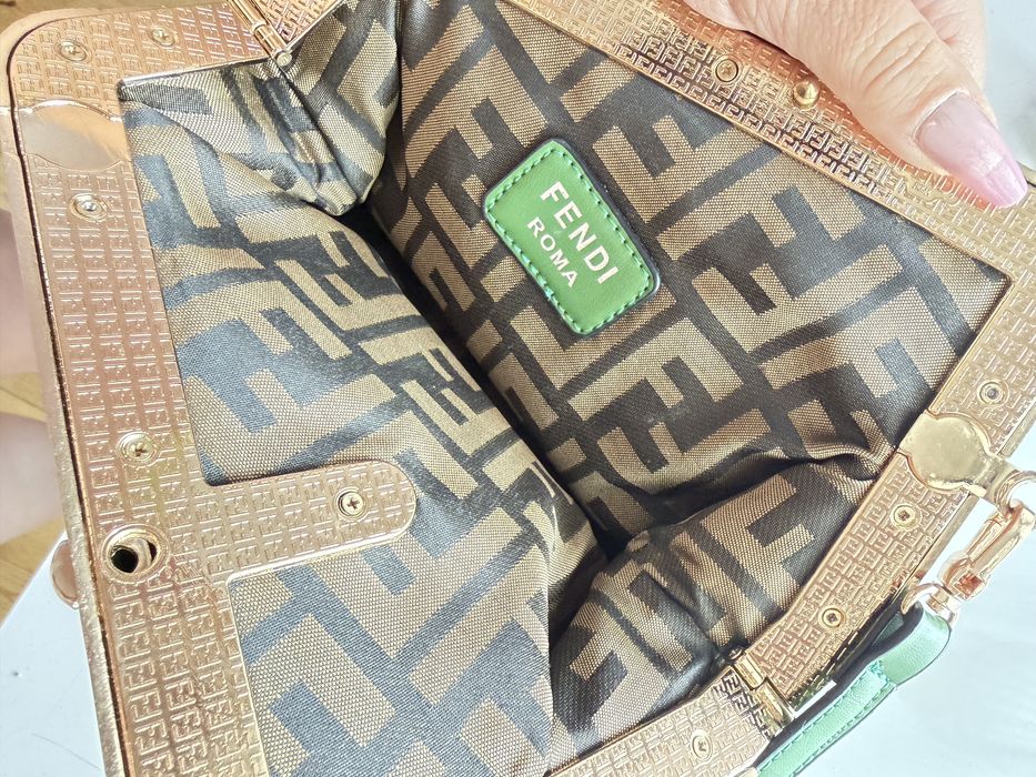 Дамска чанта Fendi