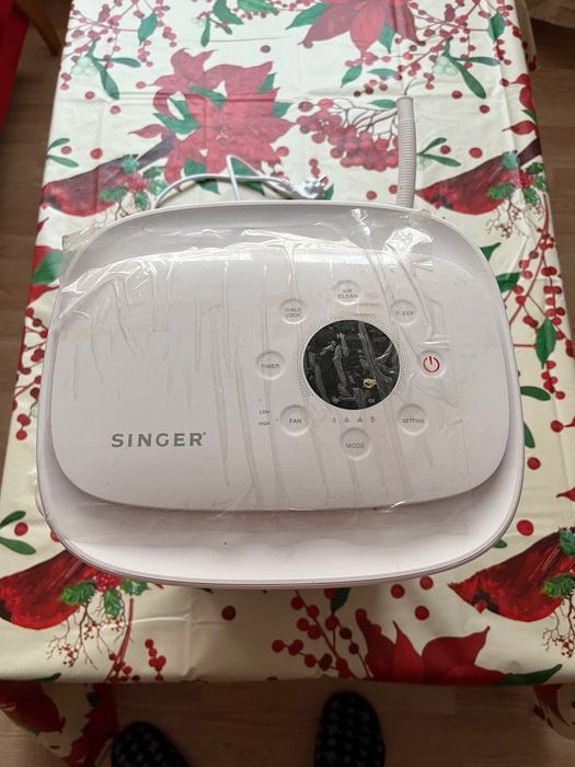 Влагоуловител с йонизатор SINGER SDHM - 12L