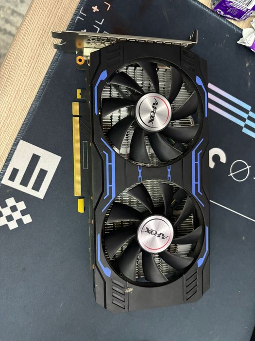 Продам видеокарту GTX 1660 Super