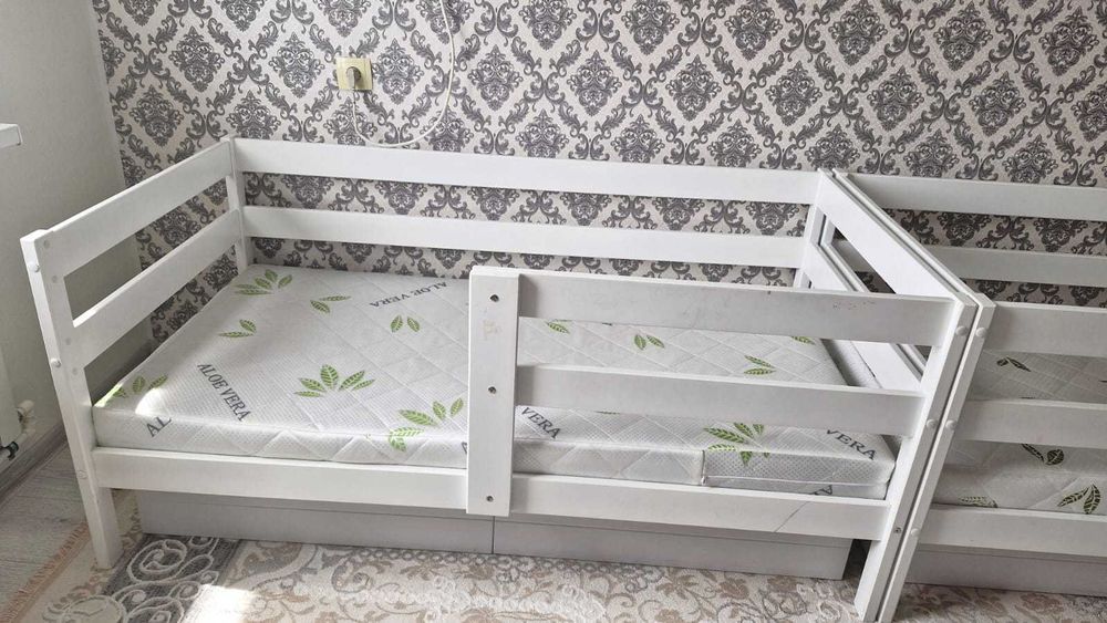 Кровать детский для двух детей