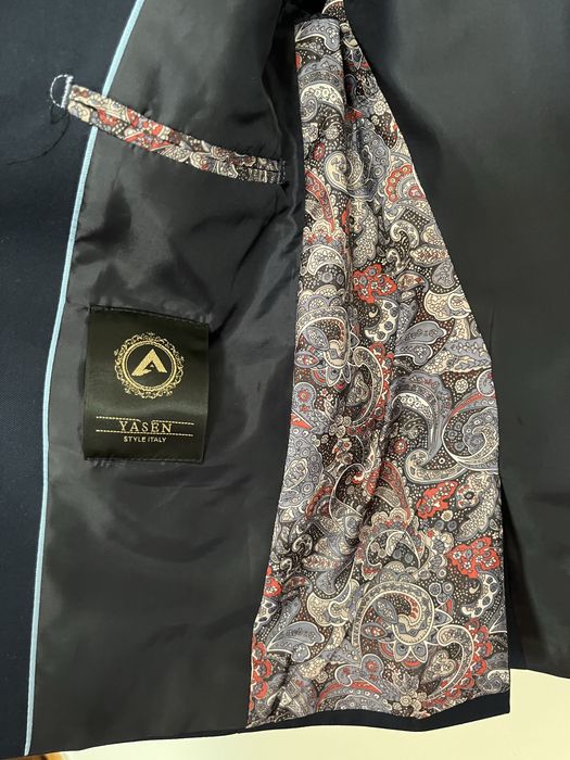 Костюм тройка для школьника первоклассника