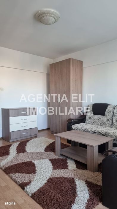 Apartament 2 camere, zona Spitalului de copii, spatios