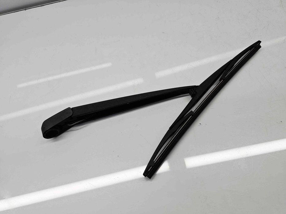 Brat stergator haion MAZDA 3 II Hatchback Facelift [Fabr 2011-2013] O