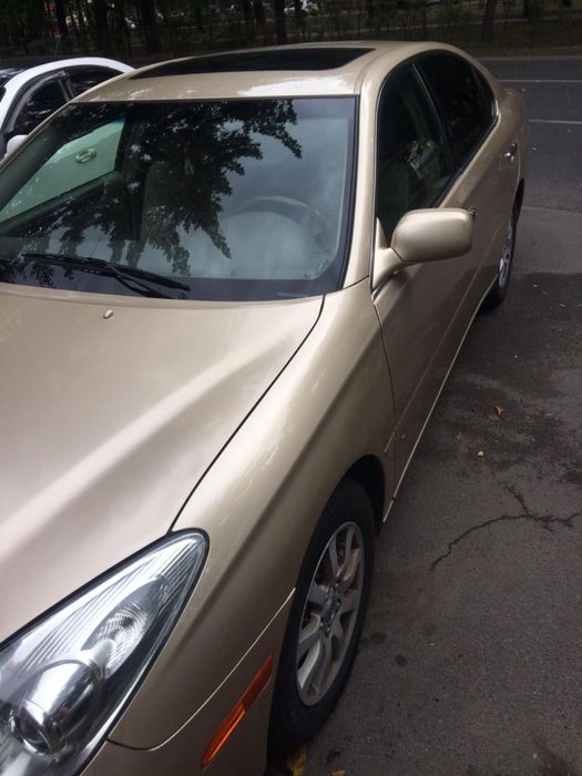 Продается Lexus ES330
