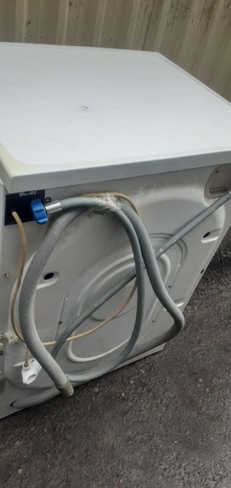 стиралная машина автомат Индезит