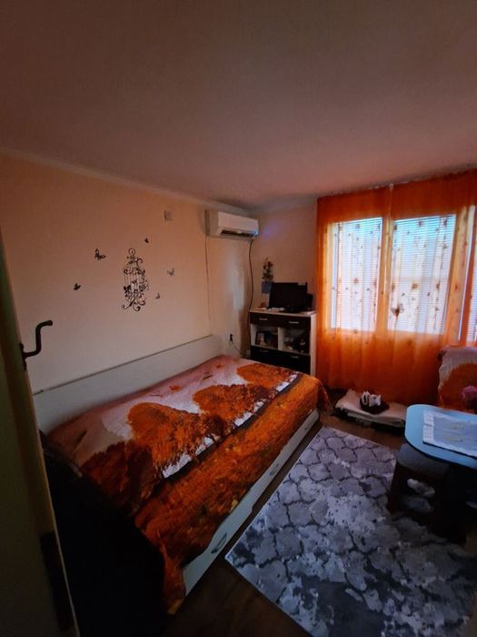 Продава се Къща в София, Филиповци - 224 кв.м за 1331 €/кв.м - Снимка #1