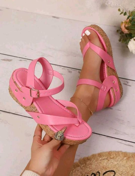 Дамски сандали в розово номер 38 дължина на стелката 24 см