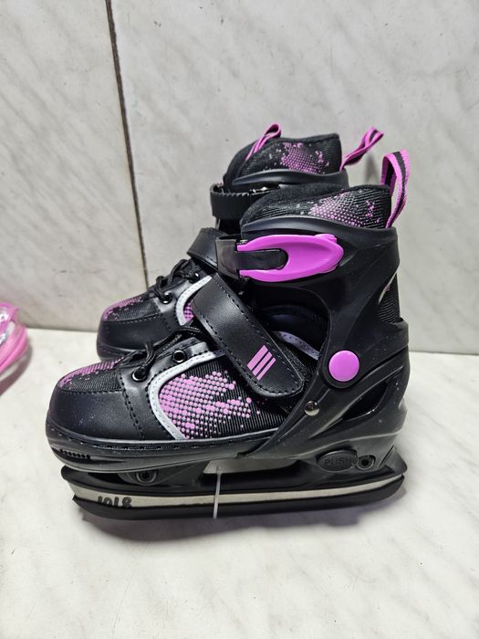 Patine 1018 gheata reglabile noi marime 32-33-34-35 si 36 .