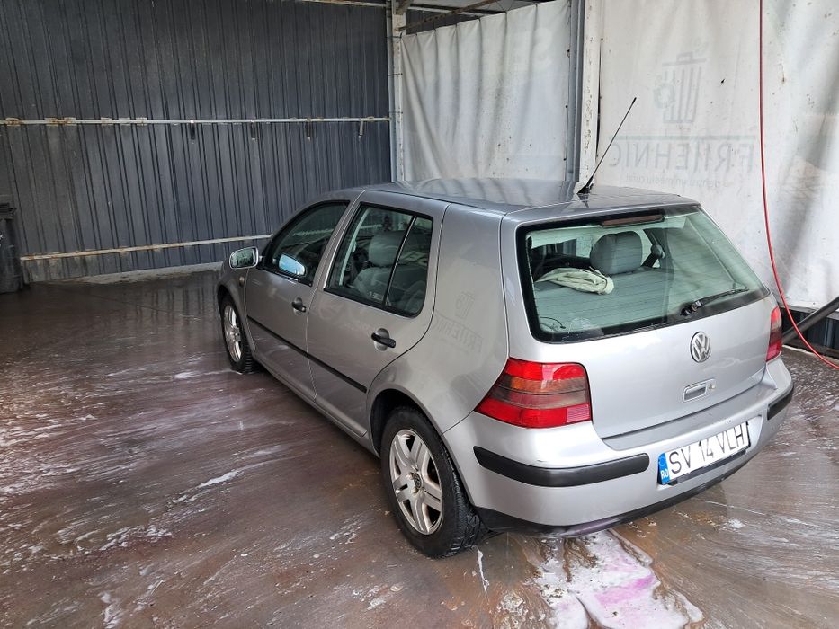 VOLKSWAGEN Golf 2002 — imagine 5