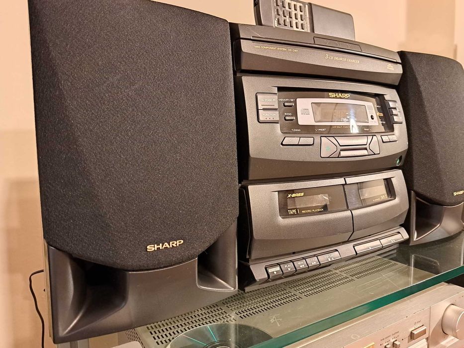 Sistem audio  Sharp CD-C401