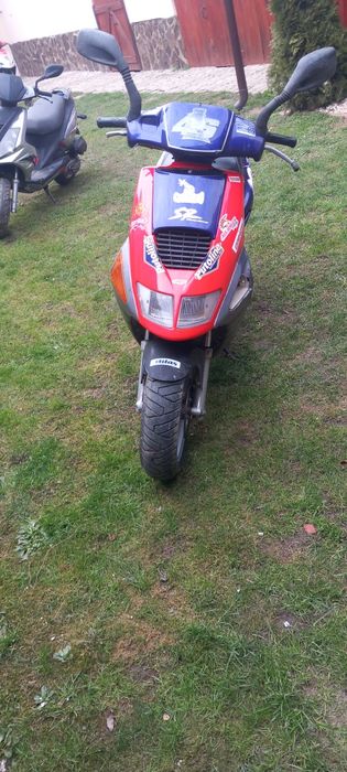 Vând Aprilia sr1 și cpi