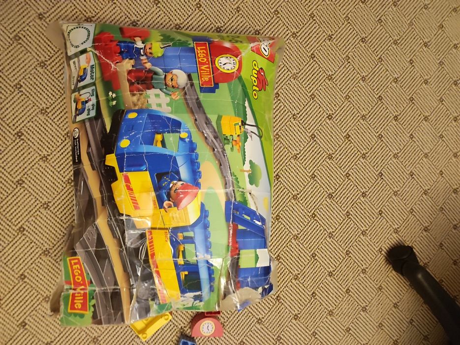 Продам конструкторы наборы  Белла и лего