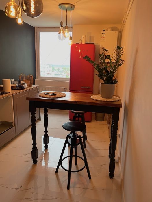 Vand apartament cu boxa posibil si in rate