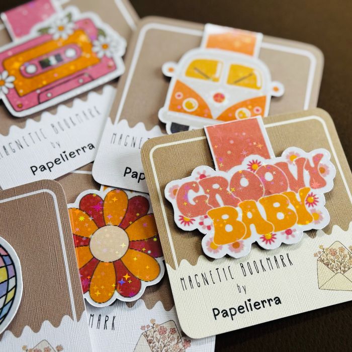 Магнитен книгоразделител