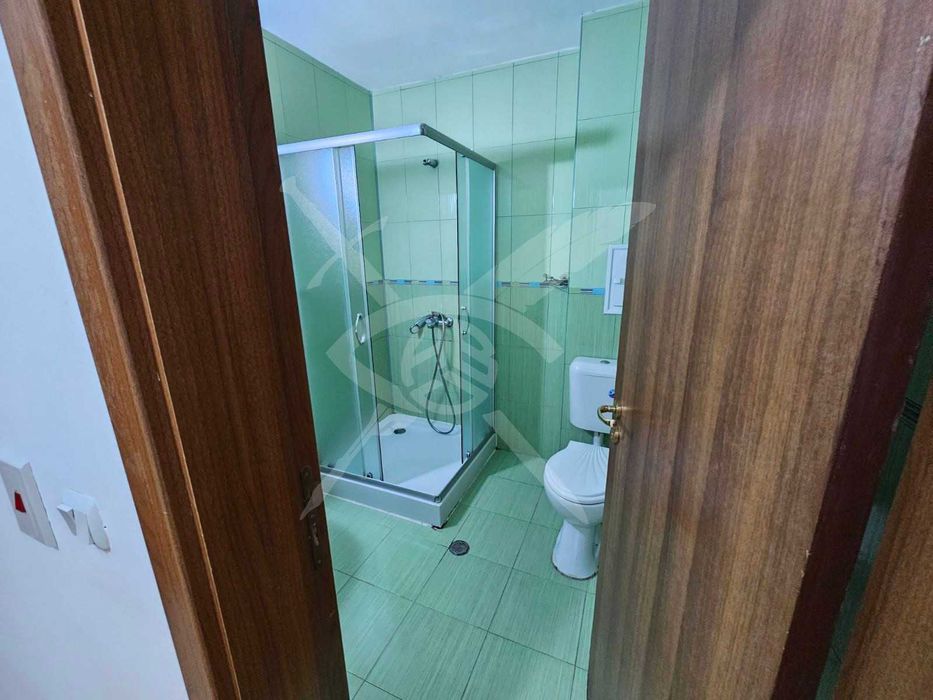 Продава се Двустаен апартамент в Бургас, Славейков - 72 кв.м за 2167 €/кв.м - Снимка #7